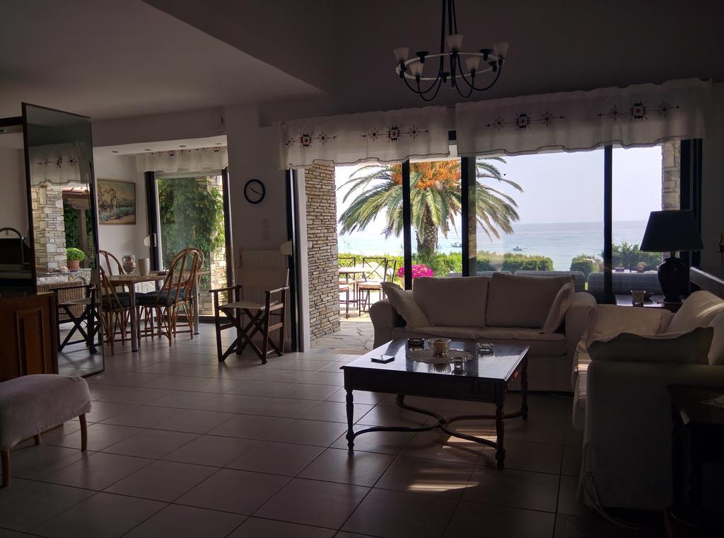 Beach Front Chanioti Полихроно Экстерьер фото
