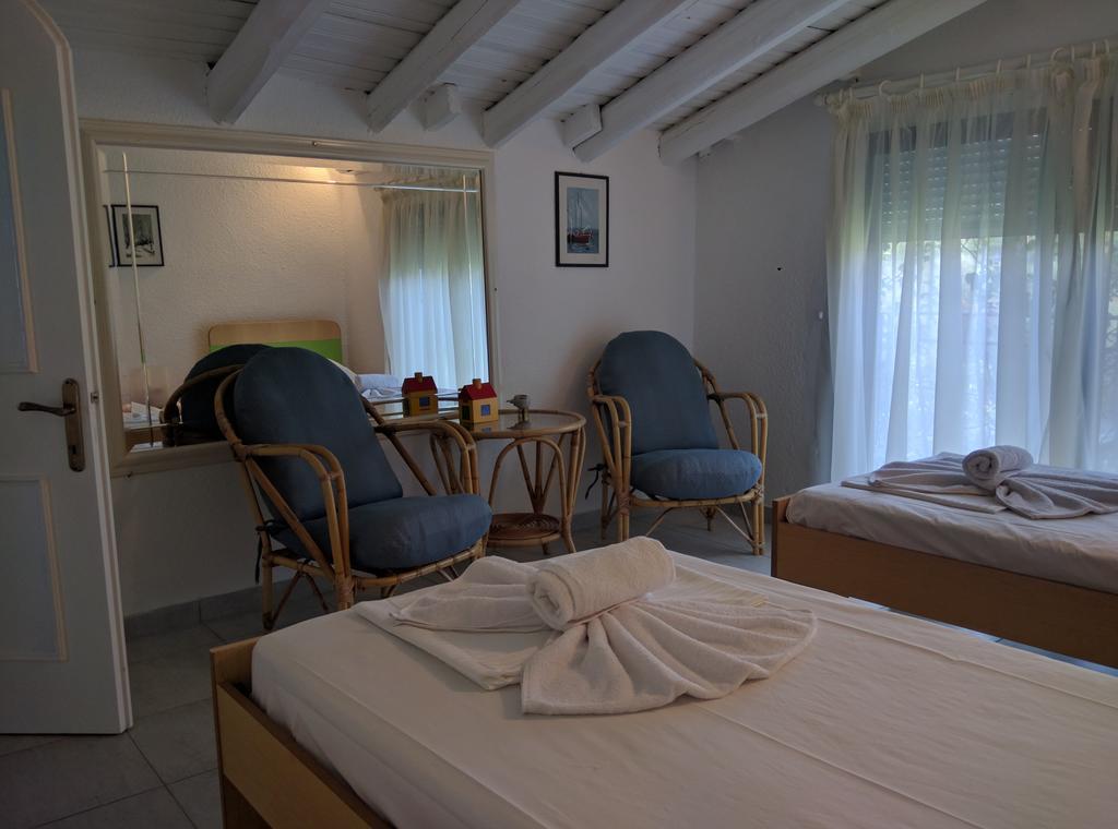 Beach Front Chanioti Полихроно Экстерьер фото