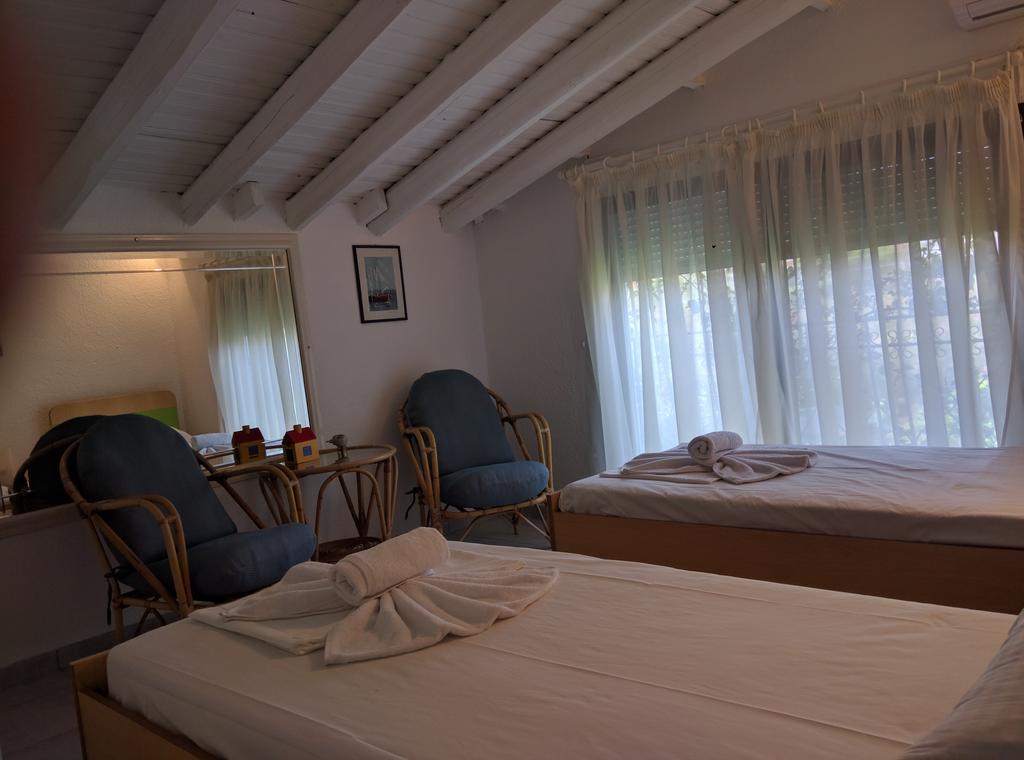 Beach Front Chanioti Полихроно Экстерьер фото